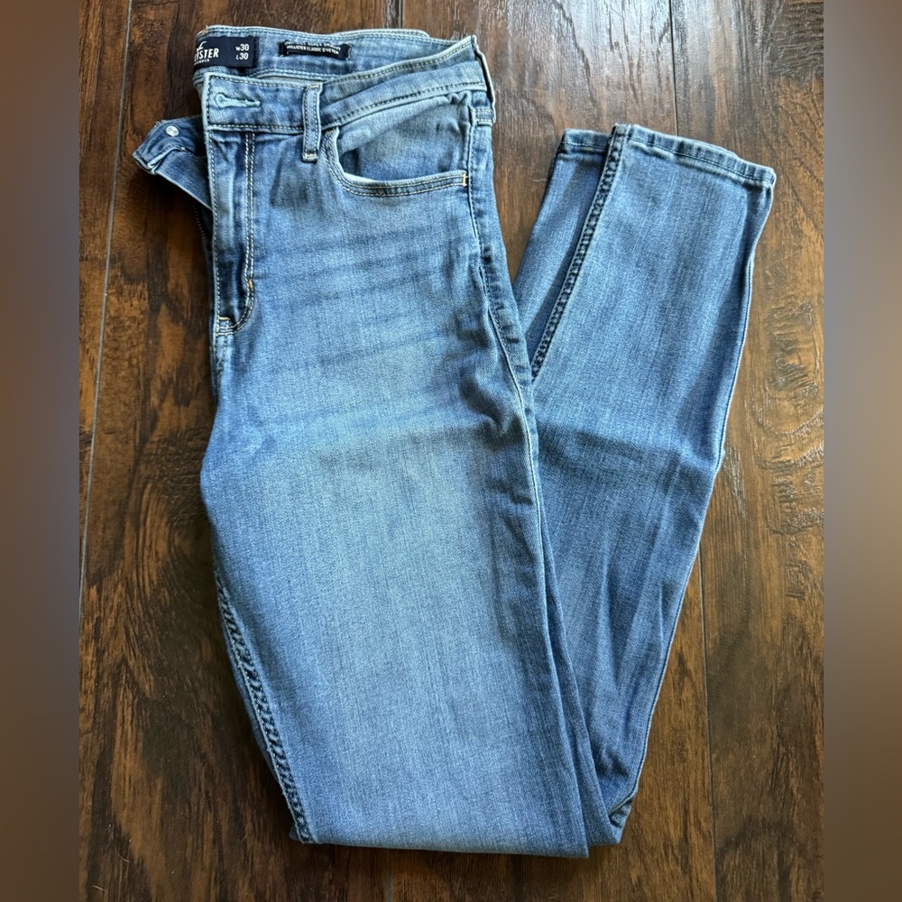 Hollister Light Blue High-Rise Super Skinny Jeans size 11
